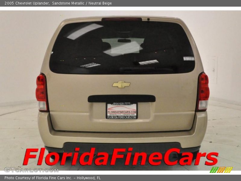 Sandstone Metallic / Neutral Beige 2005 Chevrolet Uplander