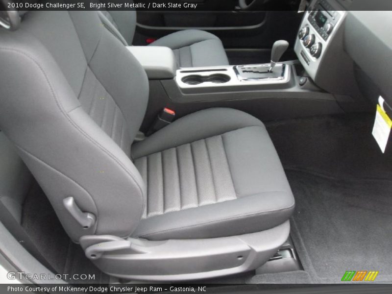 Bright Silver Metallic / Dark Slate Gray 2010 Dodge Challenger SE