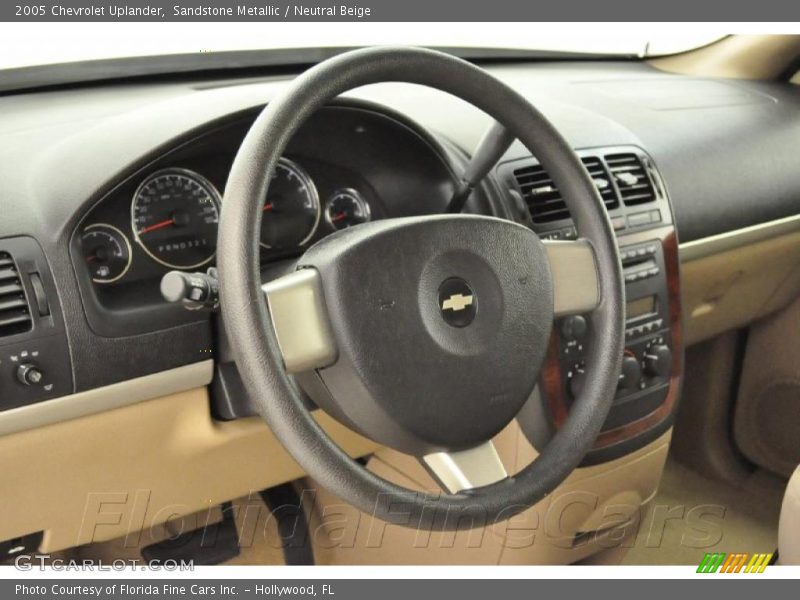 Sandstone Metallic / Neutral Beige 2005 Chevrolet Uplander