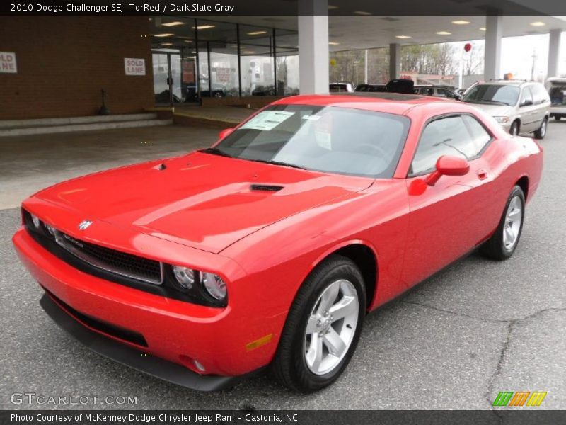 TorRed / Dark Slate Gray 2010 Dodge Challenger SE
