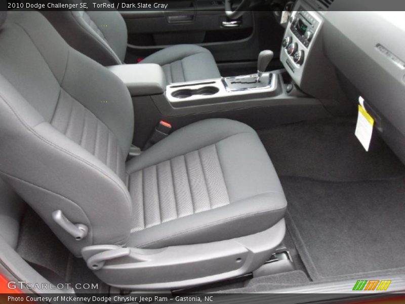 TorRed / Dark Slate Gray 2010 Dodge Challenger SE