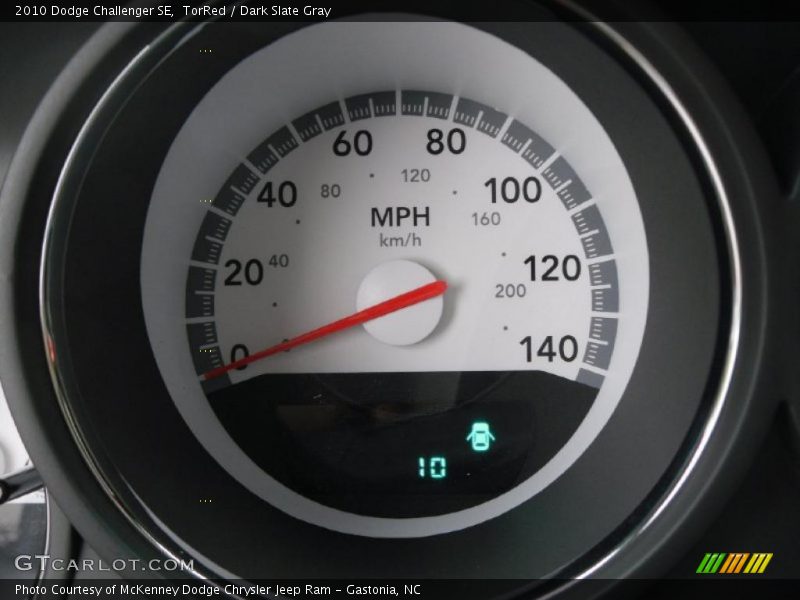 TorRed / Dark Slate Gray 2010 Dodge Challenger SE