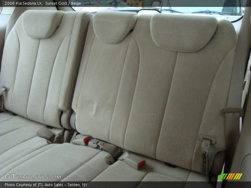 Sunset Gold / Beige 2006 Kia Sedona LX