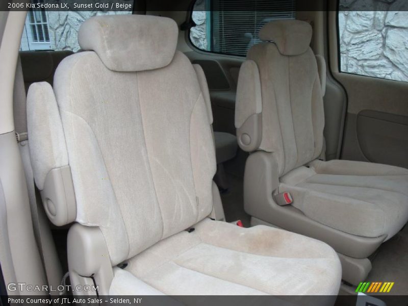 Sunset Gold / Beige 2006 Kia Sedona LX