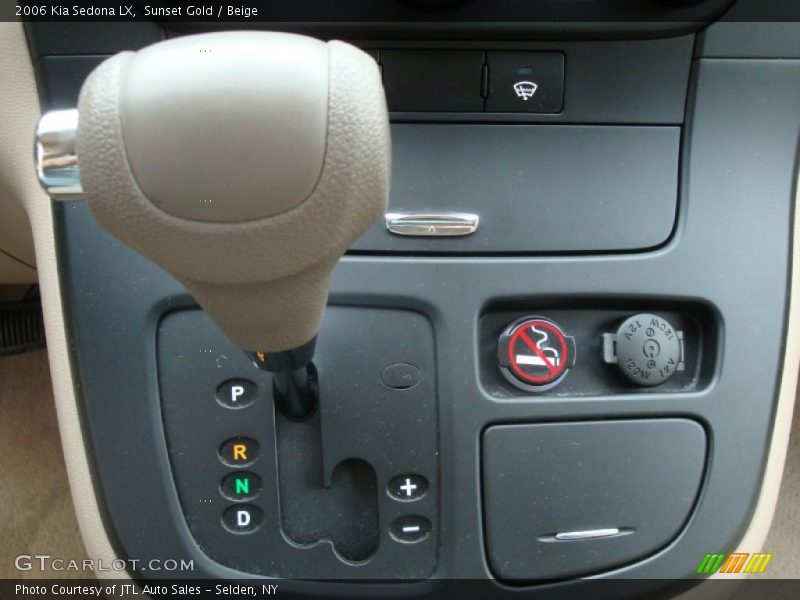 Sunset Gold / Beige 2006 Kia Sedona LX