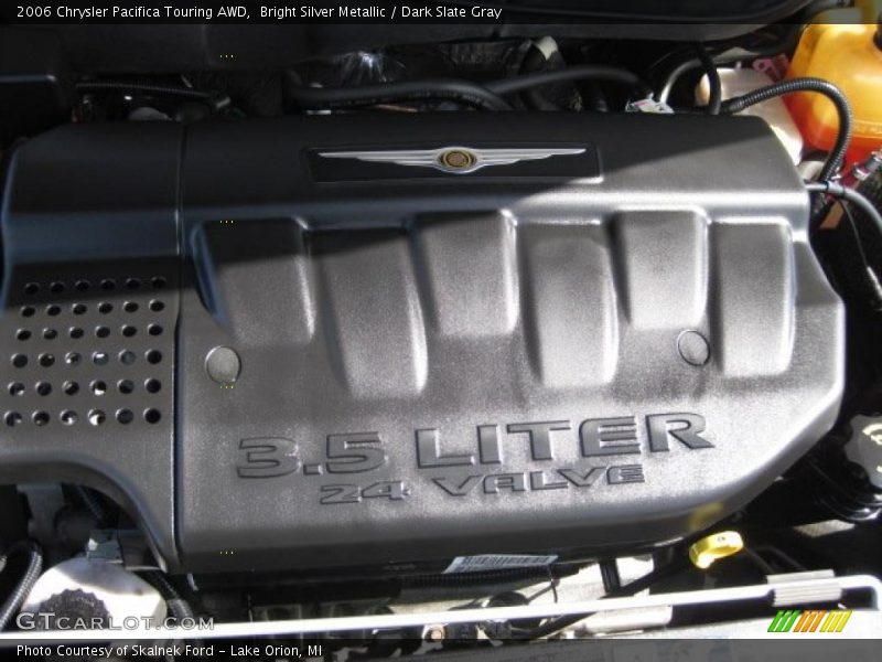 Bright Silver Metallic / Dark Slate Gray 2006 Chrysler Pacifica Touring AWD