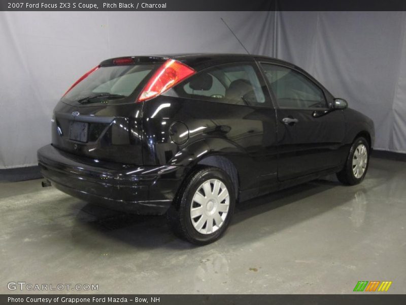 Pitch Black / Charcoal 2007 Ford Focus ZX3 S Coupe