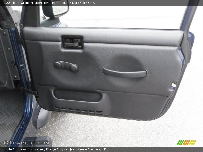 Patriot Blue / Dark Slate Gray 2003 Jeep Wrangler Sport 4x4