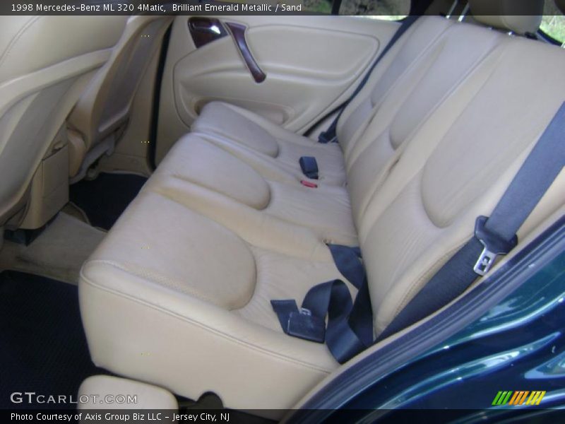 Brilliant Emerald Metallic / Sand 1998 Mercedes-Benz ML 320 4Matic