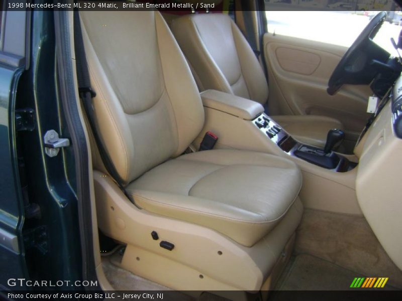Brilliant Emerald Metallic / Sand 1998 Mercedes-Benz ML 320 4Matic