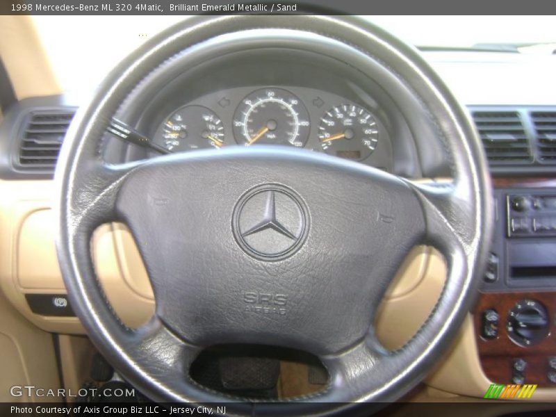Brilliant Emerald Metallic / Sand 1998 Mercedes-Benz ML 320 4Matic