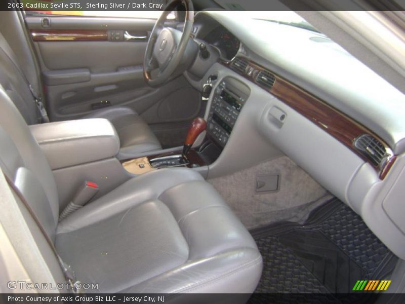 Sterling Silver / Dark Gray 2003 Cadillac Seville STS