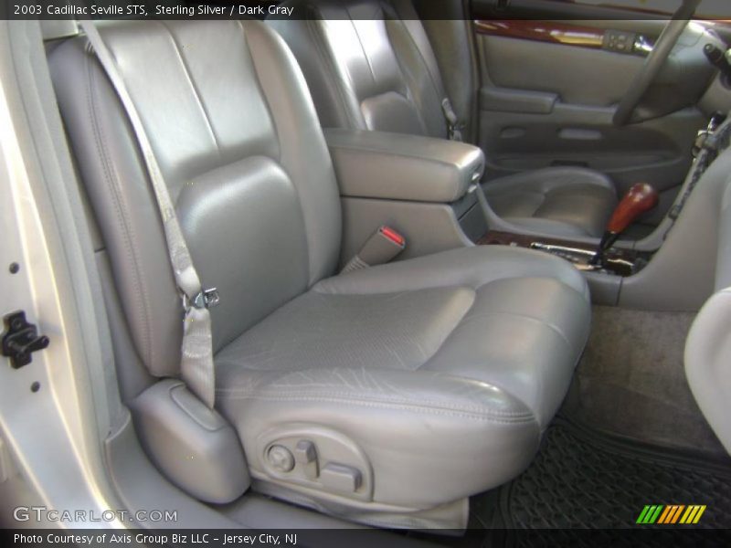 Sterling Silver / Dark Gray 2003 Cadillac Seville STS