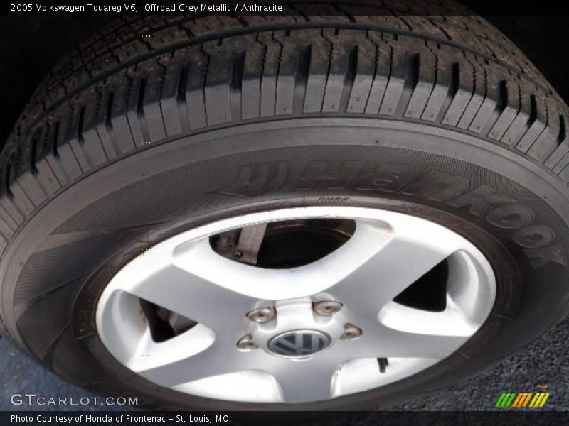 Offroad Grey Metallic / Anthracite 2005 Volkswagen Touareg V6
