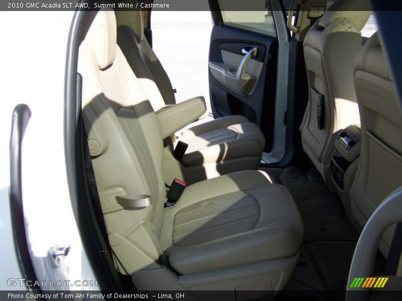 Summit White / Cashmere 2010 GMC Acadia SLT AWD