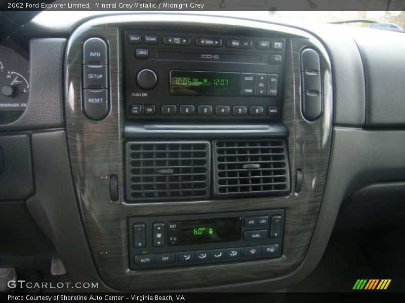 Mineral Grey Metallic / Midnight Grey 2002 Ford Explorer Limited