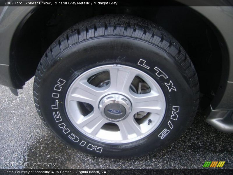 Mineral Grey Metallic / Midnight Grey 2002 Ford Explorer Limited