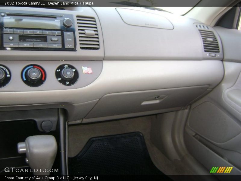 Desert Sand Mica / Taupe 2002 Toyota Camry LE