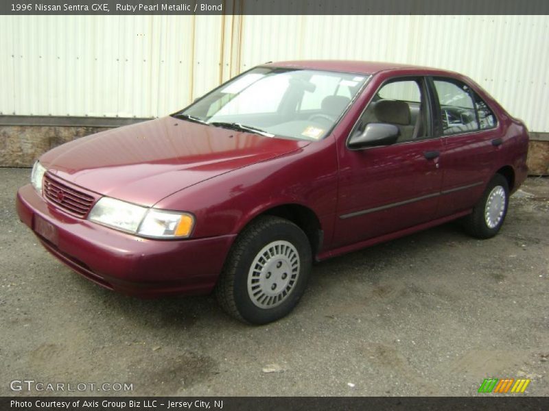 Ruby Pearl Metallic / Blond 1996 Nissan Sentra GXE