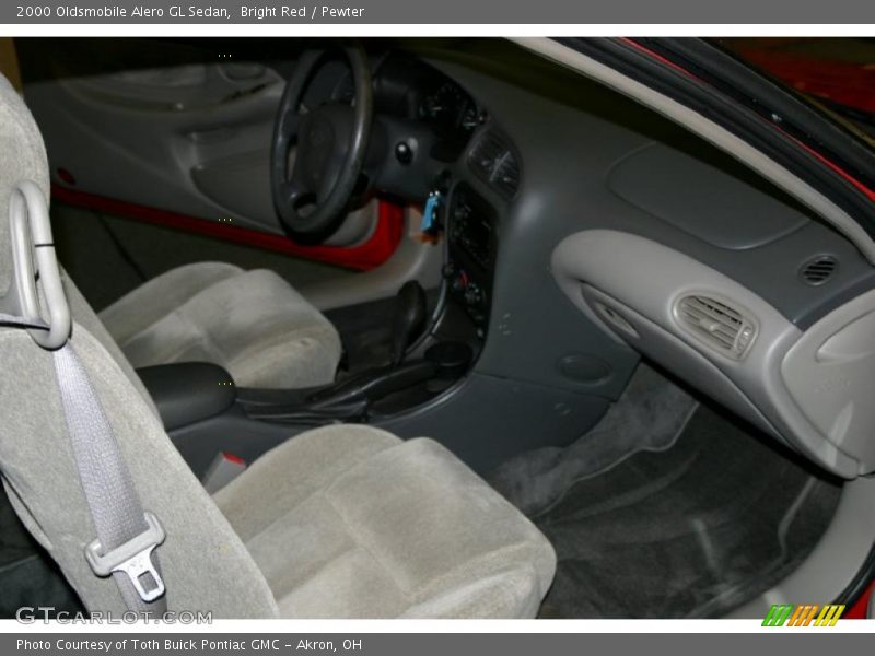 Bright Red / Pewter 2000 Oldsmobile Alero GL Sedan