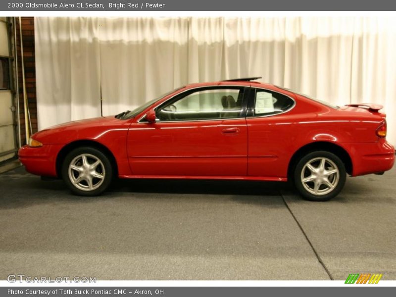 Bright Red / Pewter 2000 Oldsmobile Alero GL Sedan