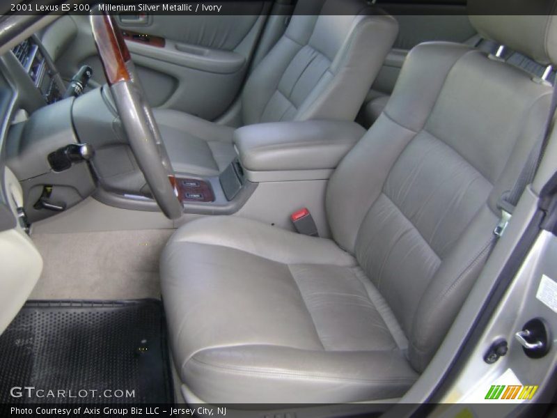Millenium Silver Metallic / Ivory 2001 Lexus ES 300
