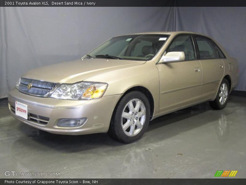 Desert Sand Mica / Ivory 2001 Toyota Avalon XLS