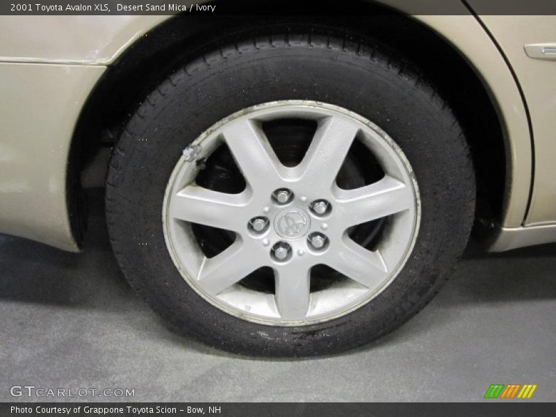 Desert Sand Mica / Ivory 2001 Toyota Avalon XLS