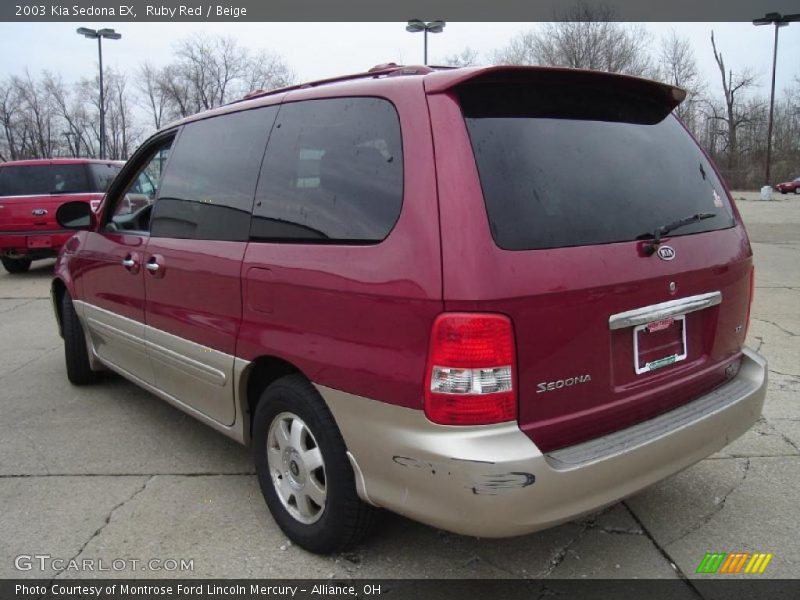 Ruby Red / Beige 2003 Kia Sedona EX