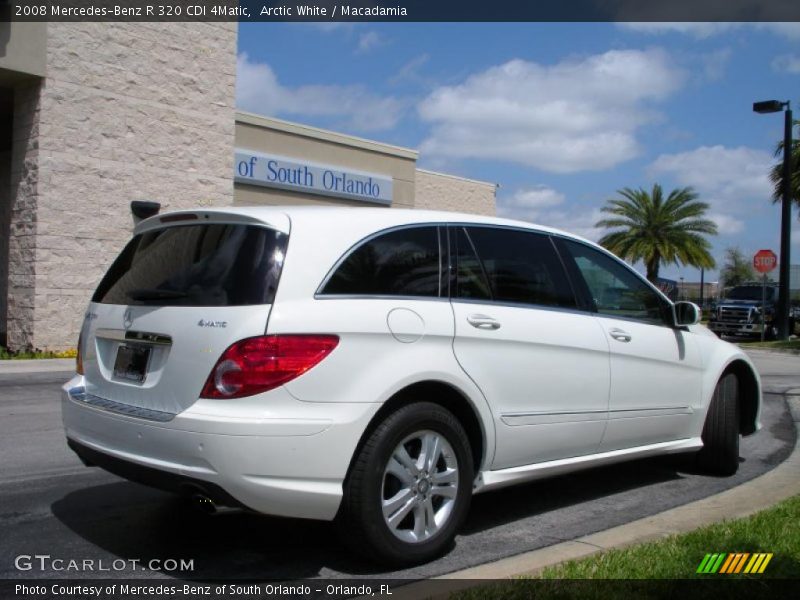 Arctic White / Macadamia 2008 Mercedes-Benz R 320 CDI 4Matic