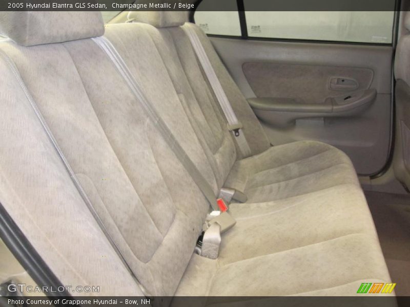 Champagne Metallic / Beige 2005 Hyundai Elantra GLS Sedan