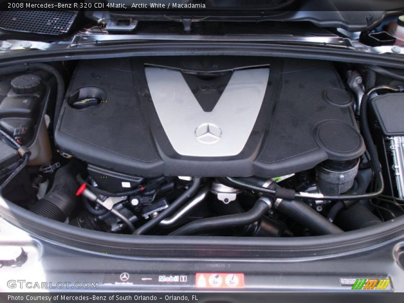 Arctic White / Macadamia 2008 Mercedes-Benz R 320 CDI 4Matic