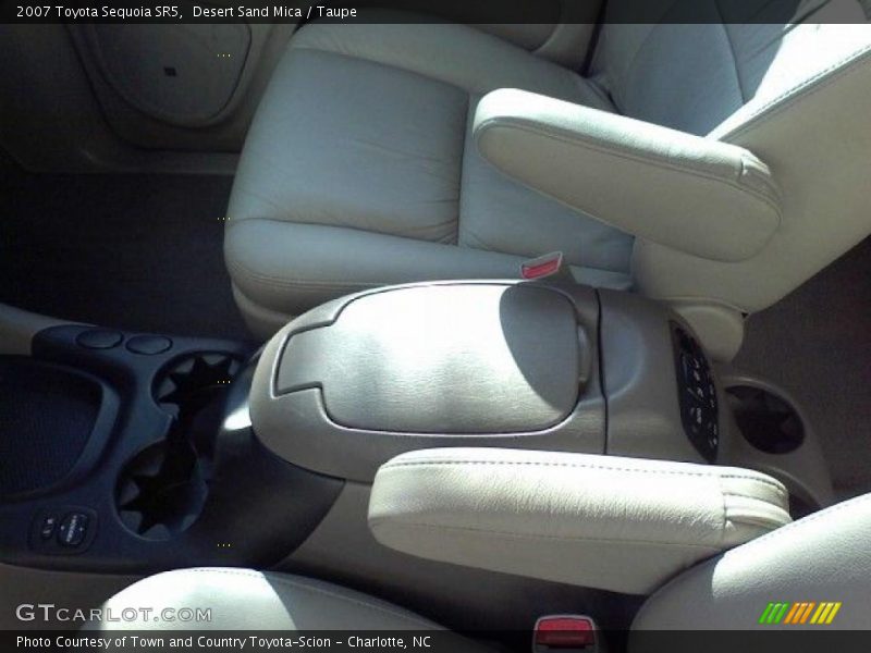 Desert Sand Mica / Taupe 2007 Toyota Sequoia SR5