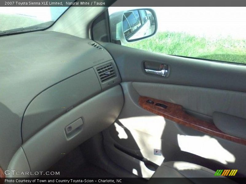 Natural White / Taupe 2007 Toyota Sienna XLE Limited