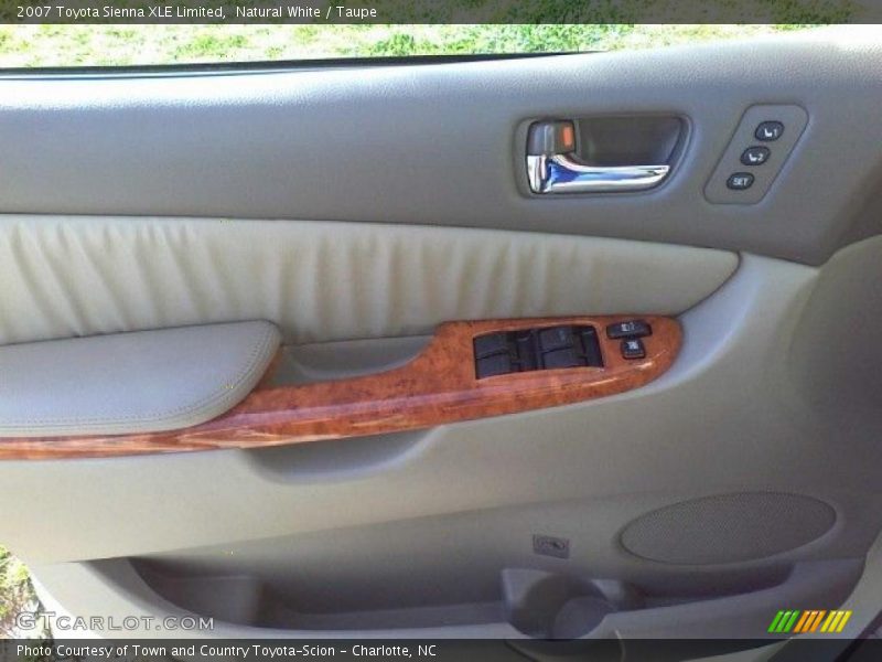 Natural White / Taupe 2007 Toyota Sienna XLE Limited