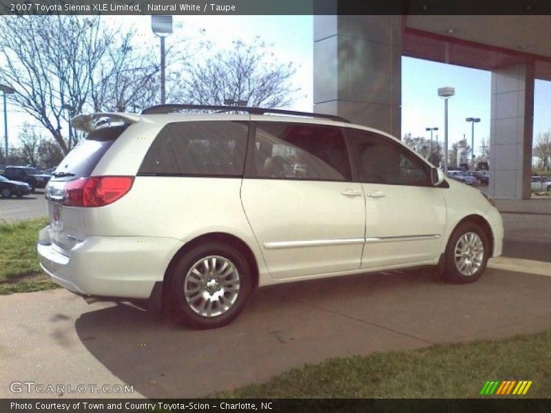 Natural White / Taupe 2007 Toyota Sienna XLE Limited