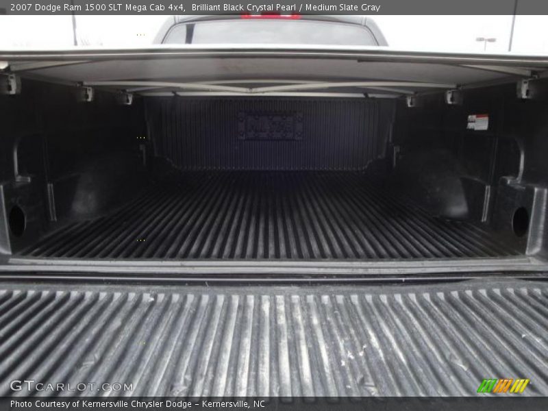 Brilliant Black Crystal Pearl / Medium Slate Gray 2007 Dodge Ram 1500 SLT Mega Cab 4x4