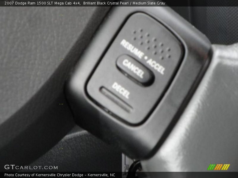 Brilliant Black Crystal Pearl / Medium Slate Gray 2007 Dodge Ram 1500 SLT Mega Cab 4x4