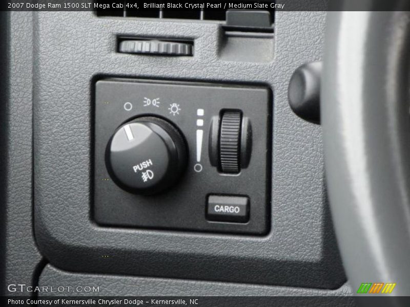 Brilliant Black Crystal Pearl / Medium Slate Gray 2007 Dodge Ram 1500 SLT Mega Cab 4x4