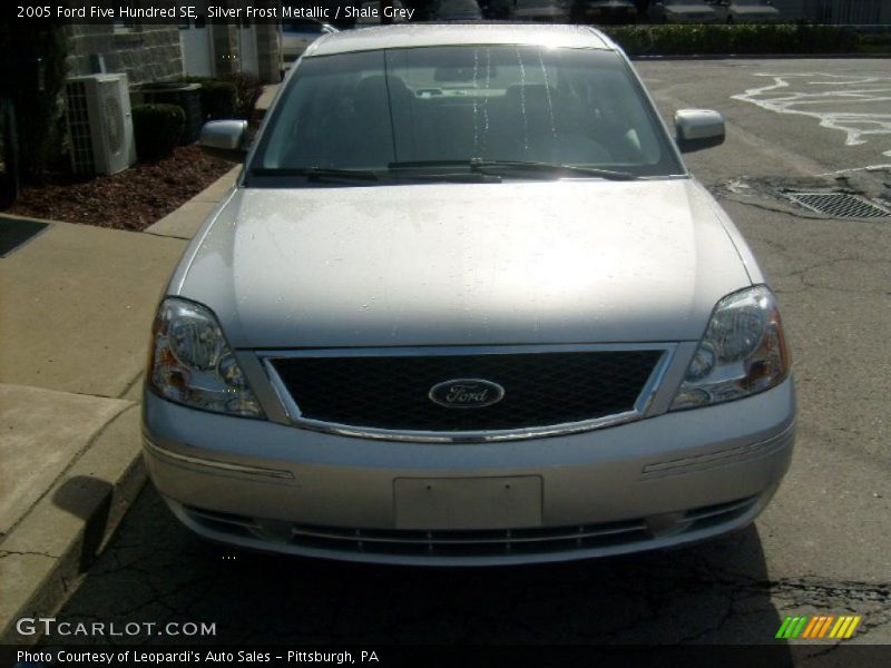 Silver Frost Metallic / Shale Grey 2005 Ford Five Hundred SE