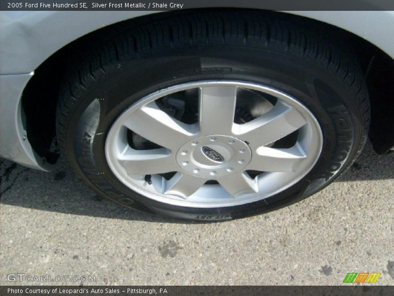 Silver Frost Metallic / Shale Grey 2005 Ford Five Hundred SE