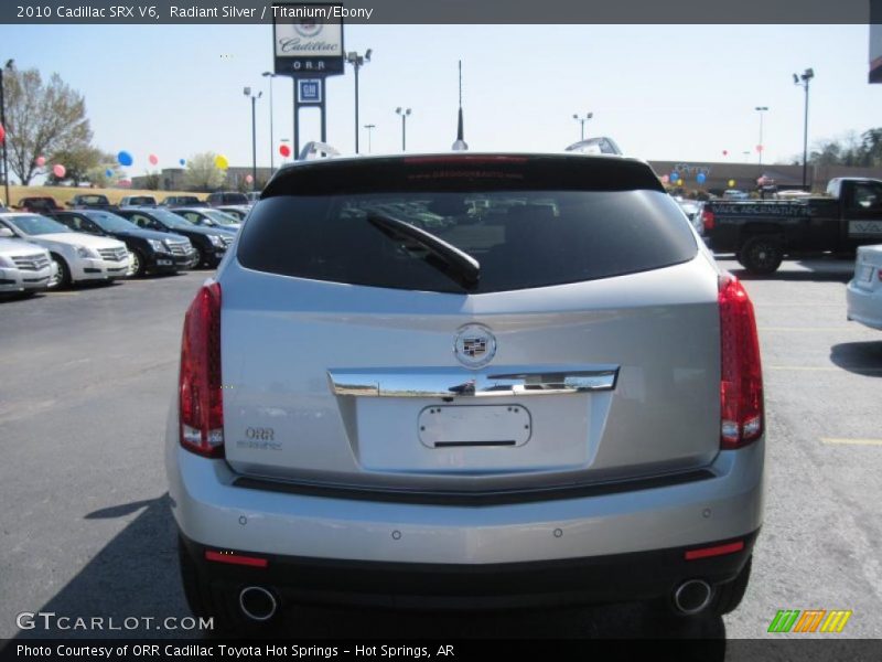 Radiant Silver / Titanium/Ebony 2010 Cadillac SRX V6