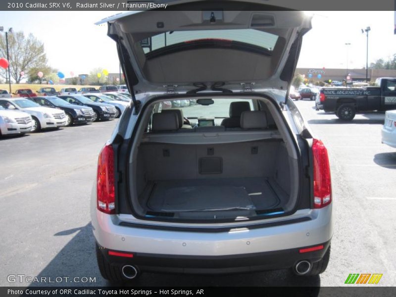 Radiant Silver / Titanium/Ebony 2010 Cadillac SRX V6