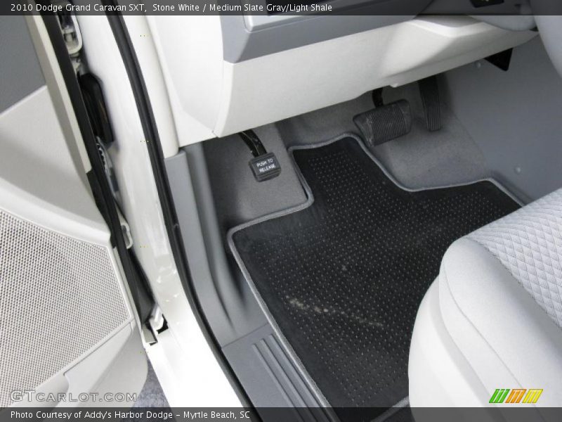 Stone White / Medium Slate Gray/Light Shale 2010 Dodge Grand Caravan SXT