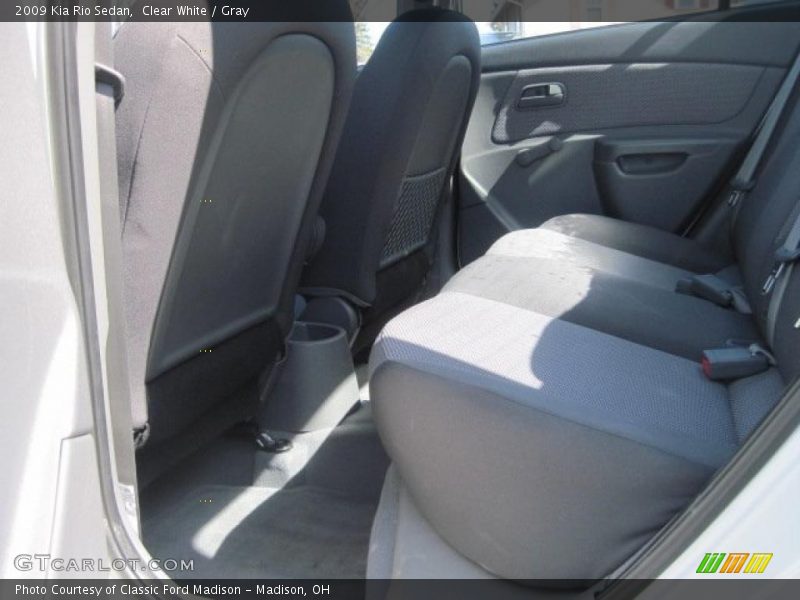 Clear White / Gray 2009 Kia Rio Sedan