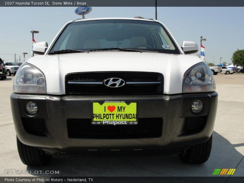 Stone White / Beige 2007 Hyundai Tucson SE