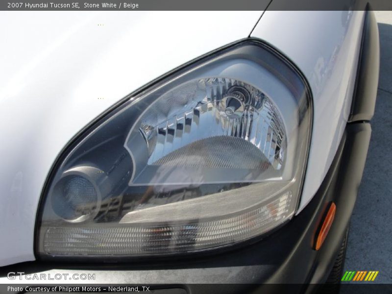 Stone White / Beige 2007 Hyundai Tucson SE