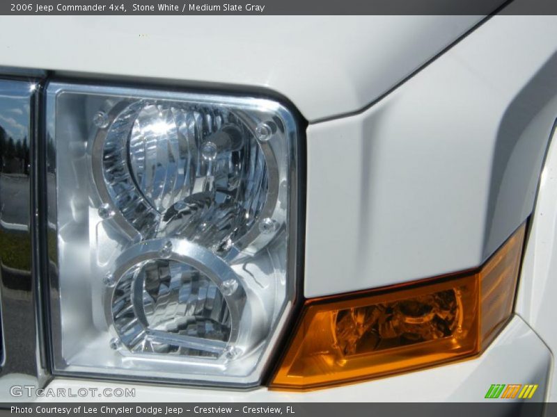 Stone White / Medium Slate Gray 2006 Jeep Commander 4x4