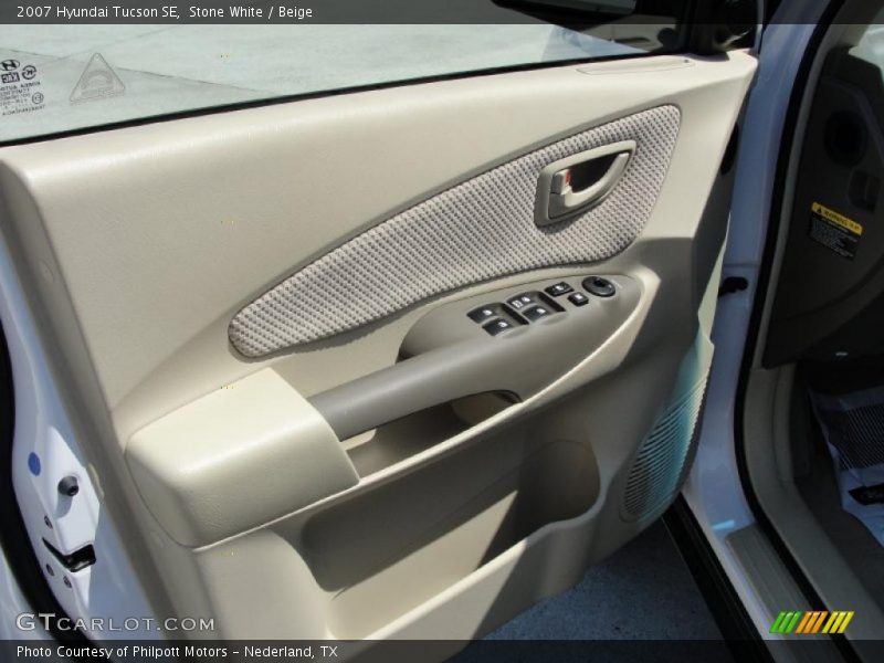 Stone White / Beige 2007 Hyundai Tucson SE