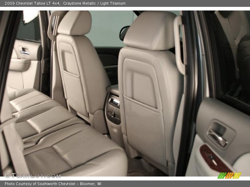 Graystone Metallic / Light Titanium 2009 Chevrolet Tahoe LT 4x4